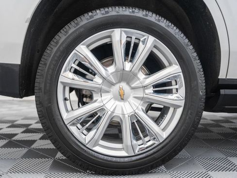 Used 2024 Chevrolet Tahoe High Country AWD/4WD image 21