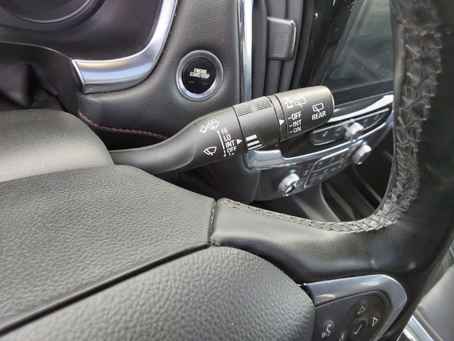 Used 2023 Chevrolet Traverse RS w/ LPO, Floor Liner Package AWD/4WD image 33