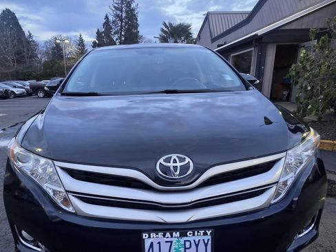 Used 2013 Toyota Venza LE image 10