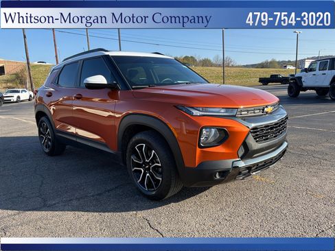 Used 2023 Chevrolet TrailBlazer ACTIV w/ Sun and Liftgate Package image 4