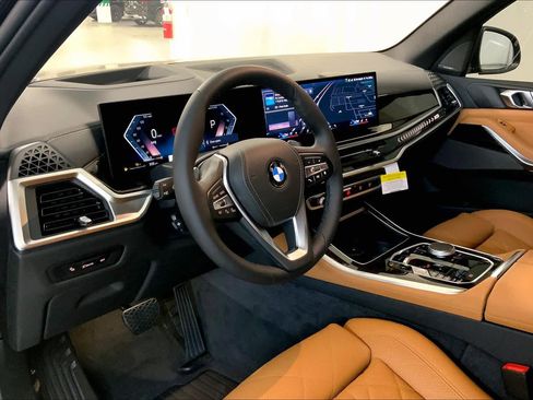 New 2026 BMW X5 xDrive40i image 8