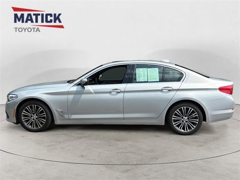 Used 2019 BMW 530i w/ Convenience Package image 4