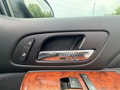 Used 2013 Chevrolet Tahoe LT AWD/4WD image 70