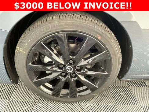 New 2025 MAZDA MAZDA3 2.5 Turbo Sedan w/Premium Plus image 9