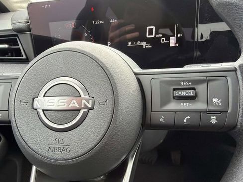 New 2026 Nissan Kicks SV w/ SV Premium Package image 25