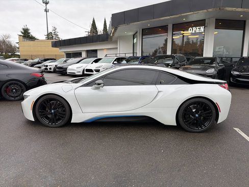 Used 2015 BMW i8 image 3