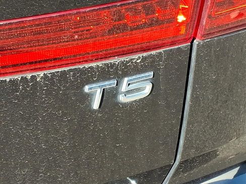 Used 2021 Volvo XC60 T5 Inscription w/ Advanced Package image 6