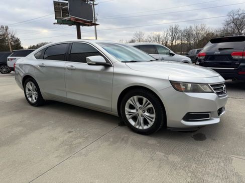 Used 2014 Chevrolet Impala LT w/ Premium Seating Package image 9