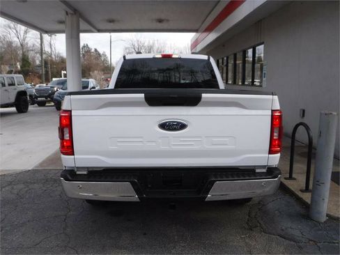 Used 2021 Ford F150 XLT image 10