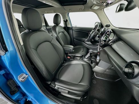 Used 2017 MINI Cooper 4-Door Hardtop FWD image 28