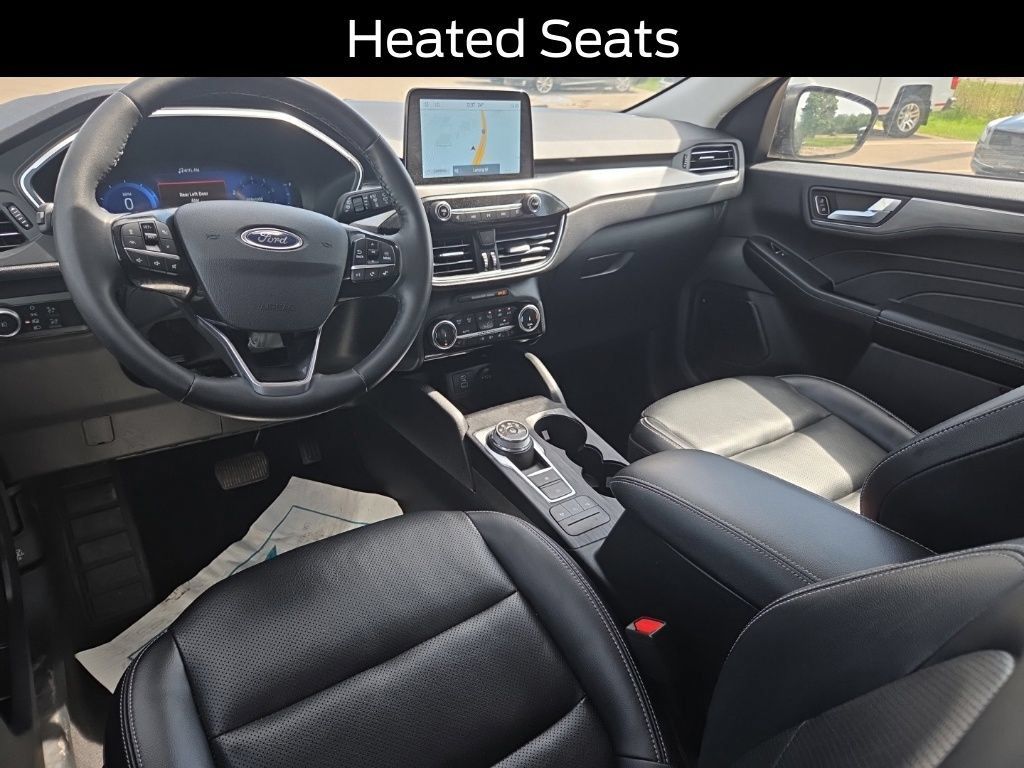 Used 2022 Ford Escape Titanium w/ Class II Trailer Tow Package AWD/4WD image 12
