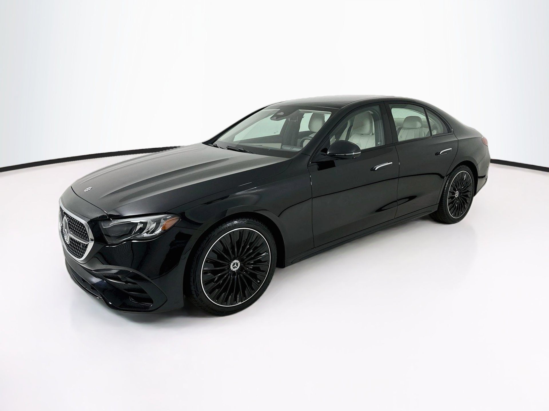 Used 2026 Mercedes-Benz E 350 Sedan image 3