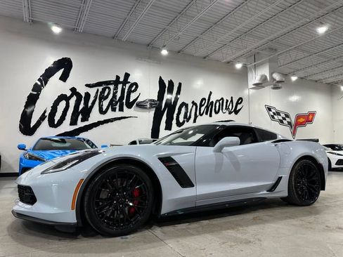 Used 2019 Chevrolet Corvette Z06 RWD image 1