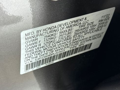 Used 2023 Acura MDX w/ Technology Package FWD image 35