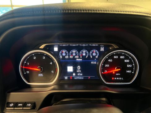 Used 2021 Chevrolet Silverado 3500 High Country image 12