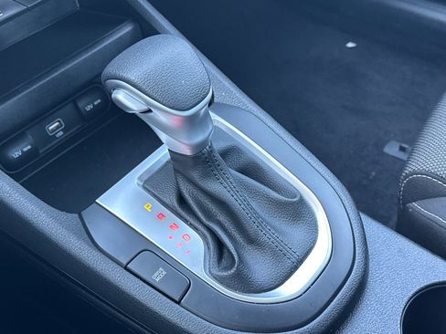 Used 2023 Kia Forte LXS image 20