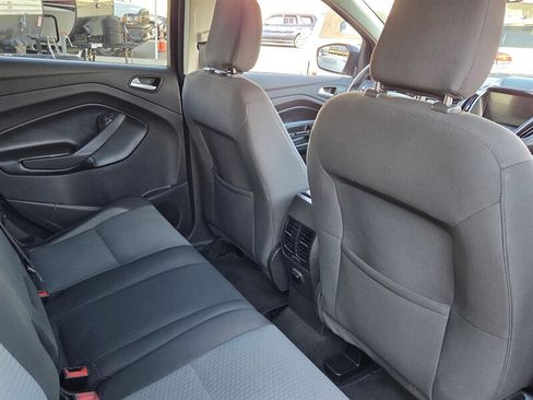 Used 2019 Ford Escape SE image 15