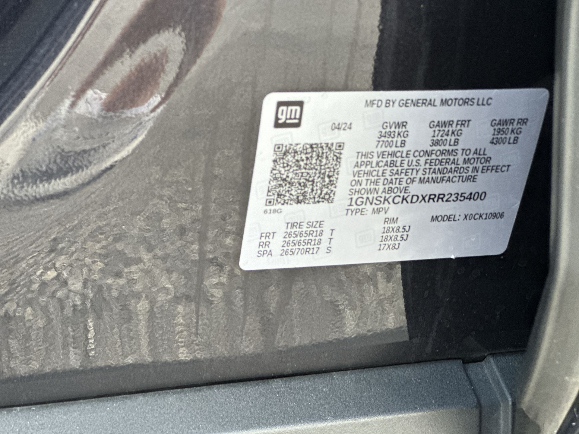 Certified 2024 Chevrolet Suburban LT AWD/4WD image 33