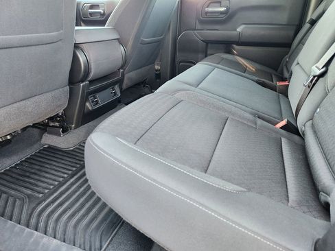 Certified 2023 Chevrolet Silverado 1500 Custom image 28