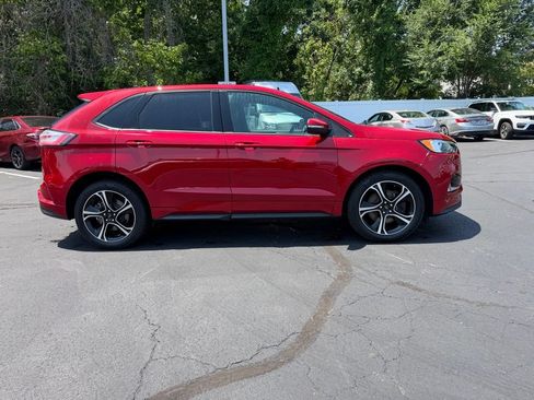 Used 2022 Ford Edge ST AWD/4WD image 5