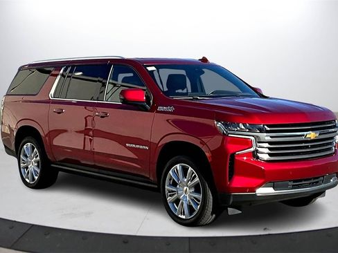 Used 2024 Chevrolet Suburban High Country image 1