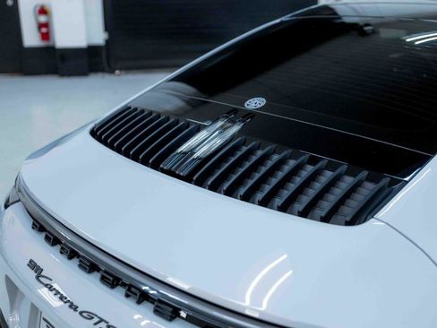 Used 2024 Porsche 911 Carrera GTS image 25