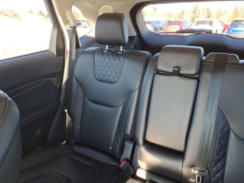 Used 2024 Ford Edge Titanium image 13