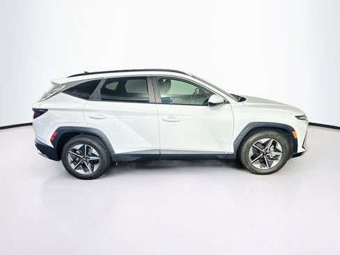 Used 2025 Hyundai Tucson SEL FWD image 10