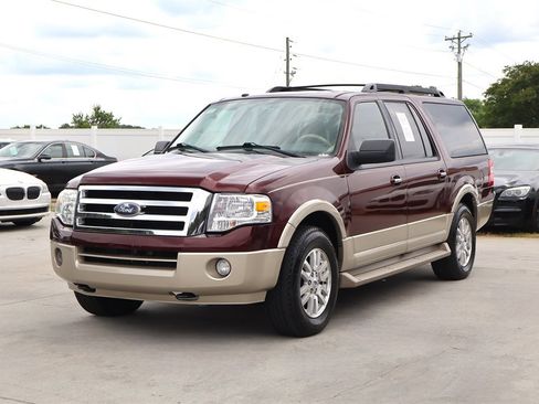 Used 2009 Ford Expedition EL 4WD image 3