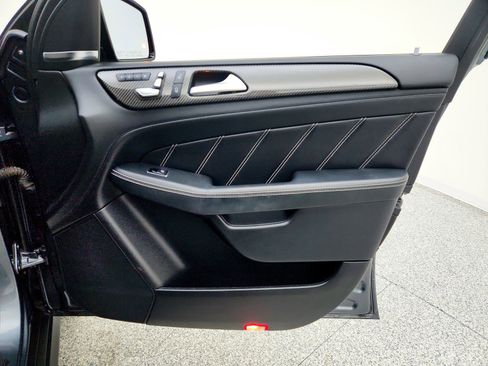 Certified 2019 Mercedes-Benz GLE 63 AMG S image 26