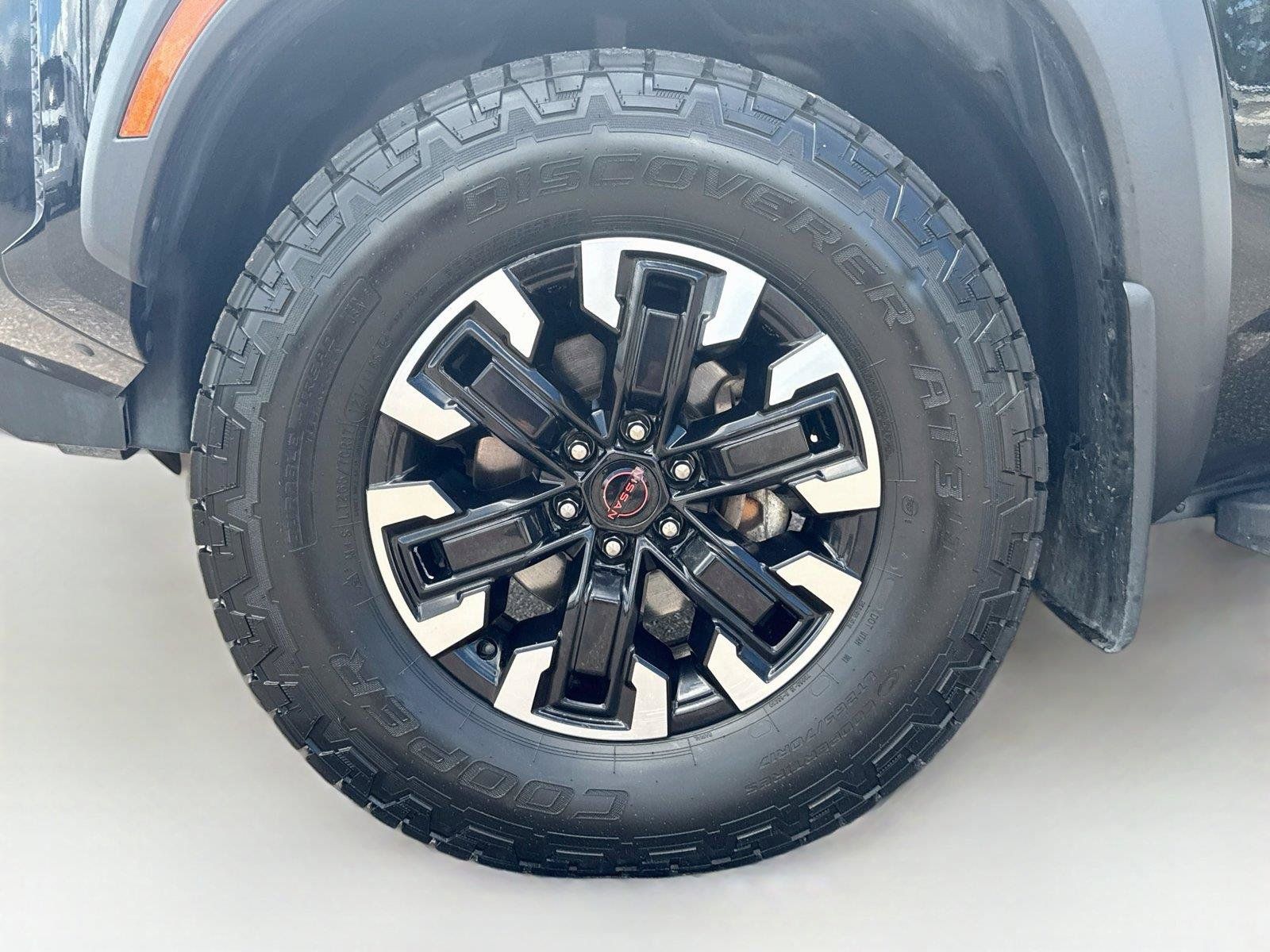 Used 2022 Nissan Frontier PRO-4X w/ Off-Road Protection Package AWD/4WD image 29