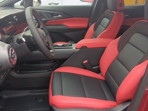 New 2026 Chevrolet Equinox EV RS image 11