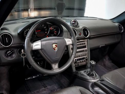 Used 2006 Porsche Boxster RWD image 43