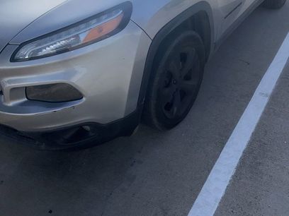 Used 2016 Jeep Cherokee Latitude