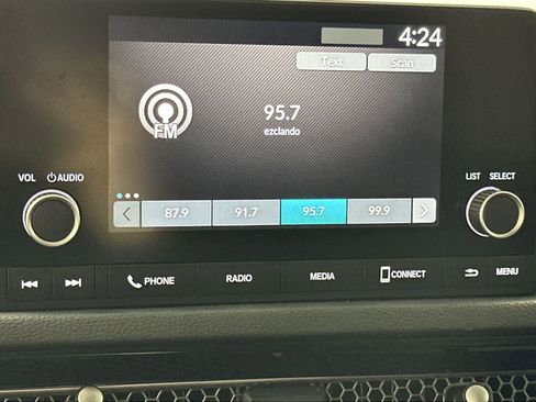 Used 2023 Honda Civic LX image 18