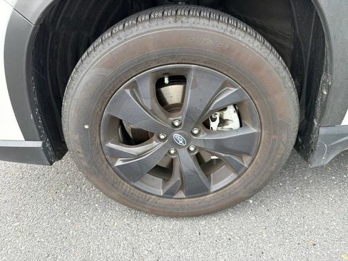 Certified 2026 Subaru Ascent Premium AWD/4WD image 15