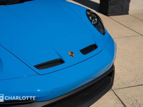 Used 2022 Porsche 911 GT3 image 3