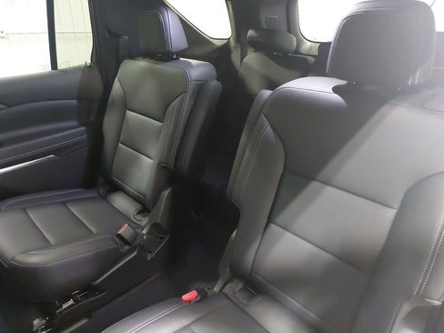 Used 2026 Chevrolet Traverse LT w/ Driver Confidence Package AWD/4WD image 15