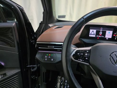 Certified 2022 Volkswagen ID.4 Pro S image 16