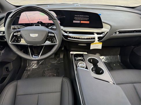 New 2025 Cadillac Lyriq Sport image 7