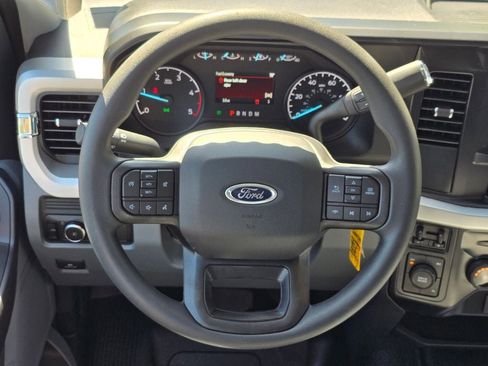 New 2026 Ford F450 4x4 SuperCab Super Duty image 16