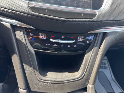 Used 2019 Cadillac XT5 Premium Luxury AWD/4WD image 35