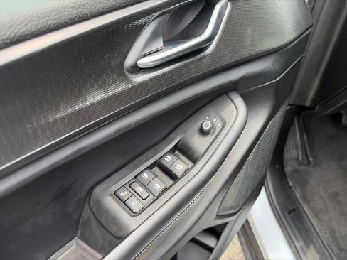 Used 2025 Jeep Grand Cherokee Laredo X w/ MOPAR Finishing Package AWD/4WD image 21