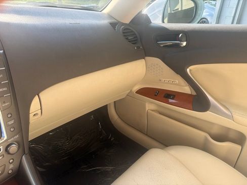 Used 2009 Lexus IS 250 AWD image 20
