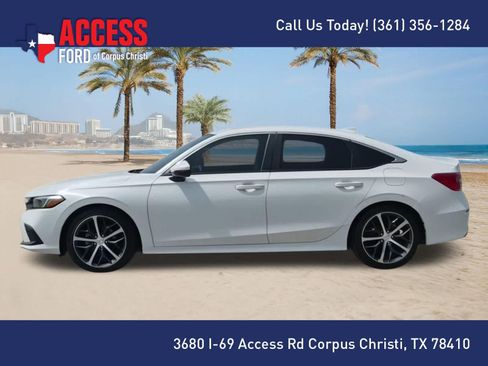 Used 2024 Honda Civic Touring image 5
