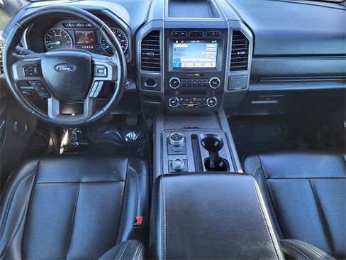 Used 2019 Ford Expedition XLT w/ Equipment Group 201A image 2