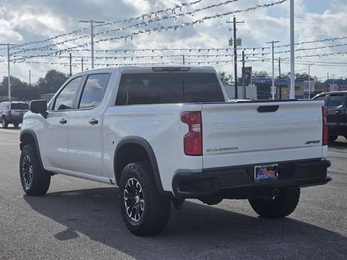 Certified 2025 Chevrolet Silverado 1500 ZR2 AWD/4WD image 5