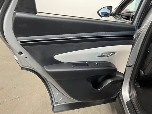 Used 2024 Hyundai Tucson SEL FWD image 19