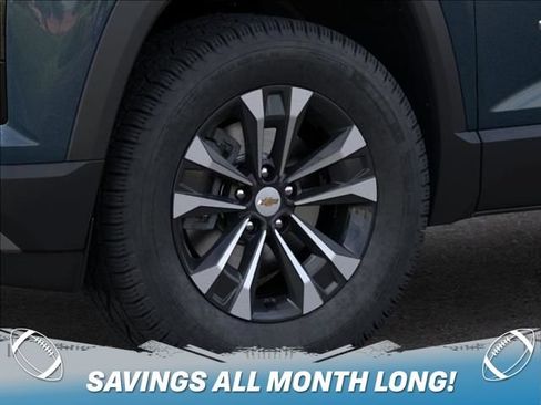 New 2027 Chevrolet Equinox LT w/ LPO, Floor Liner Package FWD image 9