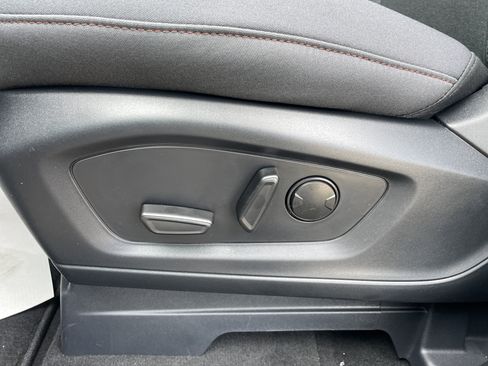 New 2026 Ford Explorer Active image 11